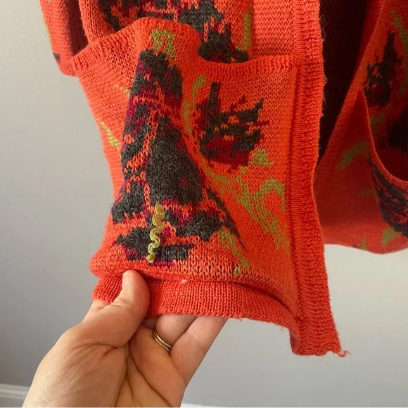 J. Peterman Monhegan Orange Floral Cardigan - Picture 5 of 10